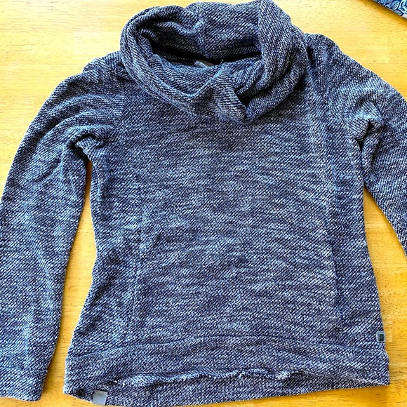 Cowl neck pullover - Picture 1 of 1